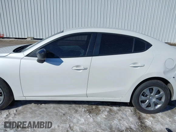 2015 Mazda 3 i SV with VIN JM1BM1T7XF1247024, listed as a IAAI auction lot 41688364 with 118,083 mi miles. Bid and sale history available at carsss.com. Image 15.