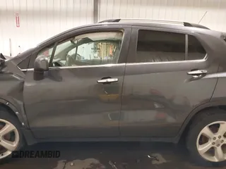 2016 Chevrolet Trax LTZ with VIN 3GNCJRSB1GL123615, listed as a IAAI auction lot 41232062 with 8,500 mi miles. Bid and sale history available at carsss.com. Image 15.