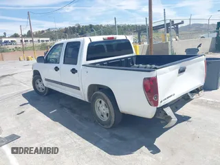 2008 Chevrolet Colorado LT w/1LT with VIN 1GCCS13E888102373, listed as a IAAI auction lot 42023797 with 170,085 mi miles. Bid and sale history available at carsss.com. Image 3.