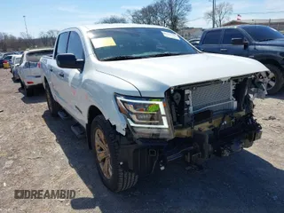 2024 Nissan Titan Pro-4X with VIN 1N6AA1EDXRN113731, listed as a IAAI auction lot 41821782 with 986 mi miles and . Bid and sale history available at DreamBid. Image 1.