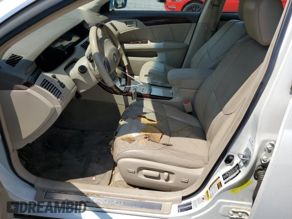 2010 Toyota Avalon XL with VIN 4T1BK3DB8AU370179, listed as a Copart auction lot 54670015 with 186,192 mi miles and Salvage Title. Bid and sale history available at DreamBid. Image 7.