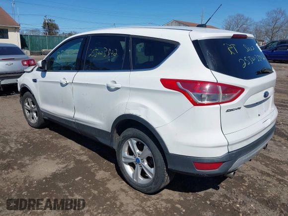 2013 Ford Escape SE with VIN 1FMCU9GX6DUA61596, listed as a IAAI auction lot 41924999 with Not Provided miles and . Bid and sale history available at DreamBid. Image 3.