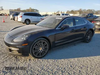 2017 Porsche Panamera with VIN WP0AA2A79HL100858, listed as a Copart auction lot 76724924 with 37,013 mi miles and Salvage title. Bid and sale history available at DreamBid. Image 1.