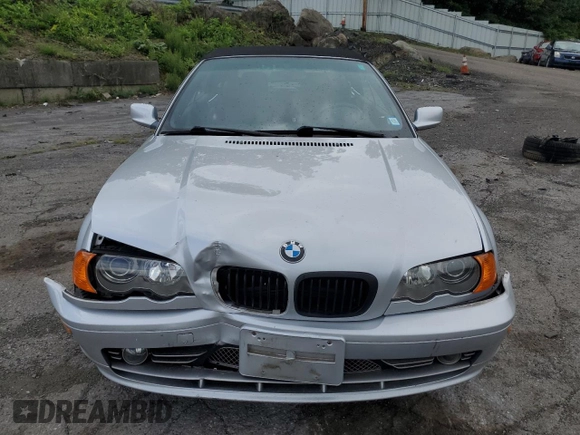 2001 BMW 3 Series 330Ci with VIN WBABS53411EV86207, listed as a Copart auction lot 67568394 with 95,113 mi miles and Salvage Title. Bid and sale history available at carsss.com. Image 5.