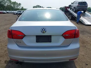 2013 Volkswagen Jetta S with VIN 3VW2K7AJ2DM368232, listed as a IAAI auction lot 42491608 with 80,823 mi miles and . Bid and sale history available at DreamBid. Image 16.