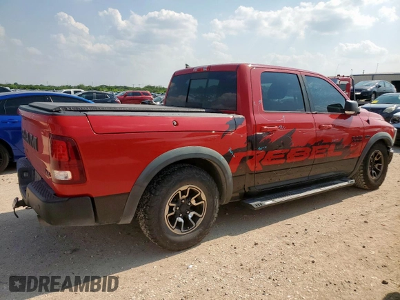 2016 Ram 1500 Rebel z VIN 1C6RR7YT5GS363811, wystawiony jako Copart lot #56161525 z przebiegiem 136 611 mil mil oraz Szkoda całkowita • Salvage title. Historia ofert i sprzedaży dostępna na DreamBid. Obrazek 3.