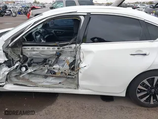 2018 Nissan Altima 2.5 SV with VIN 1N4AL3AP9JC276255, listed as a IAAI auction lot 41700116 with 1 mi miles. Bid and sale history available at carsss.com. Image 13.