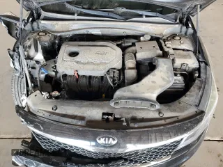 2017 Kia Optima LX z VIN 5XXGT4L31HG164323, wystawiony jako Copart lot #59189335 z przebiegiem 60 354 mil mil oraz Szkoda całkowita • Salvage title. Historia ofert i sprzedaży dostępna na DreamBid. Obrazek 11.