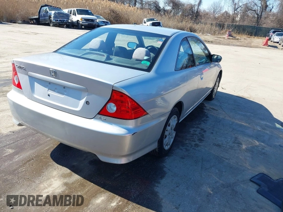 2004 Honda Civic LX with VIN 1HGEM22524L022246, listed as a IAAI auction lot 41589224 with 149,188 mi miles. Bid and sale history available at carsss.com. Image 4.