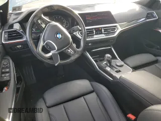 2021 BMW 3 Series 330i xDrive with VIN WBA5R7C03MFK53782, listed as a Copart auction lot 43903465 with 48,445 mi miles and Salvage Title. Bid and sale history available at carsss.com. Image 8.
