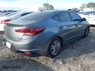 2019 Hyundai Elantra SEL with VIN KMHD84LF2KU823697, listed as a IAAI auction lot 41703684 with 94,852 mi miles. Bid and sale history available at carsss.com. Image 4.