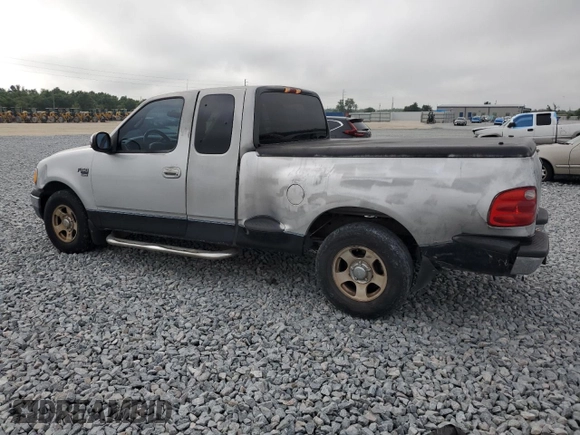 2000 Ford F-150 XL z VIN 2FTRX07L1YCA33404, wystawiony jako Copart lot #51214145 z przebiegiem Nie podano mil oraz Szkoda całkowita • Salvage title. Historia ofert i sprzedaży dostępna na DreamBid. Obrazek 2.