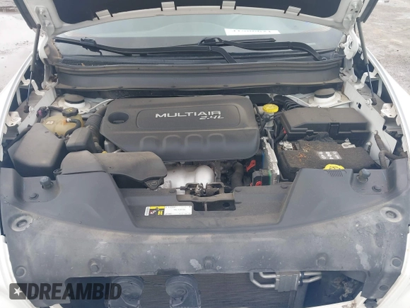 2018 Jeep Cherokee Latitude with VIN 1C4PJMCB3JD528531, listed as a IAAI auction lot 41906621 with 122,137 mi miles and . Bid and sale history available at DreamBid. Image 10.