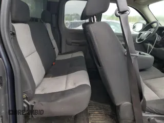 2007 Chevrolet Silverado 1500 Work Truck with VIN 1GCEC19C57Z503545, listed as a Copart auction lot 56631955 with 252,424 mi miles and Clean Title. Bid and sale history available at DreamBid. Image 10.