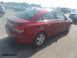 2014 Chevrolet Cruze 1LT with VIN 1G1PC5SB8E7191076, listed as a IAAI auction lot 33793065 with 122,441 mi miles. Bid and sale history available at carsss.com. Image 4.