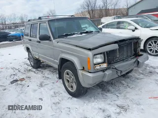 2001 Jeep Cherokee Sport with VIN 1J4FF58S61L516174, listed as a IAAI auction lot 41412417 with 159,148 mi miles and . Bid and sale history available at DreamBid. Image 1.