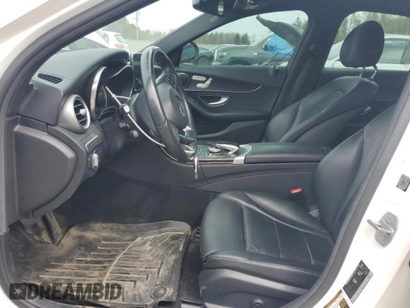 2018 Mercedes-Benz C 300 z VIN 55SWF4KB1JU239945, wystawiony jako Copart lot #54153275 z przebiegiem 100 540 mil mil oraz Szkoda całkowita • Salvage title. Historia ofert i sprzedaży dostępna na DreamBid. Obrazek 7.