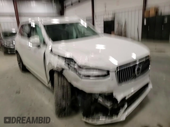 2020 Volvo XC90 Momentum with VIN YV4A22PK2L1546246, listed as a Copart auction lot 42031195 with 24,152 mi miles and Salvage Title. Bid and sale history available at carsss.com. Image 12.