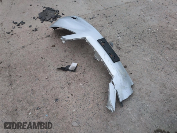 2010 Lexus RX 350 z VIN 2T2BK1BA4AC030054, wystawiony jako Copart lot #58200375 z przebiegiem 144 497 mil mil oraz Szkoda całkowita • Salvage title. Historia ofert i sprzedaży dostępna na DreamBid. Obrazek 13.