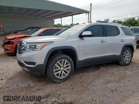 2017 GMC Acadia SLE z VIN 1GKKNLLS0HZ163851, wystawiony jako Copart lot #56928015 z przebiegiem 118 424 mil mil oraz Czysty tytuł • Clean title. Historia ofert i sprzedaży dostępna na DreamBid. Obrazek 1.