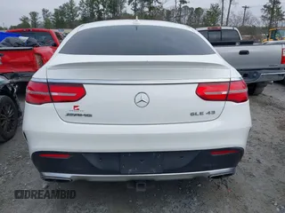 2017 Mercedes-Benz GLE 43 AMG z VIN 4JGED6EB2HA080314, wystawiony jako IAAI lot #41492570 z przebiegiem 97 905 mil mil oraz . Historia ofert i sprzedaży dostępna na DreamBid. Obrazek 16.