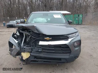 2021 Chevrolet TrailBlazer LS with VIN KL79MMS27MB165665, listed as a IAAI auction lot 41556865 with 53,883 mi miles. Bid and sale history available at carsss.com. Image 13.