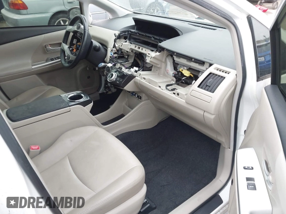 2014 Toyota Prius Two with VIN JTDZN3EUXE3359433, listed as a IAAI auction lot 42105488 with 183,237 mi miles and . Bid and sale history available at DreamBid. Image 5.