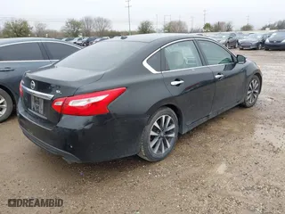 2017 Nissan Altima 2.5 SR with VIN 1N4AL3APXHC199700, listed as a IAAI auction lot 41539756 with 201,751 mi miles. Bid and sale history available at carsss.com. Image 4.