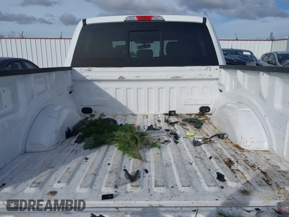 2020 Ford F-150 XL z VIN 1FTEW1E50LKD77886, wystawiony jako IAAI lot #41611499 z przebiegiem 107 863 mil mil oraz . Historia ofert i sprzedaży dostępna na DreamBid. Obrazek 18.