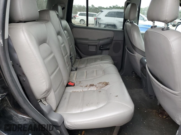 2005 Ford Explorer XLT with VIN 1FMZU63K75UA41491, listed as a Copart auction lot 45318035 with 223,531 mi miles and Salvage title. Bid and sale history available at DreamBid. Image 11.