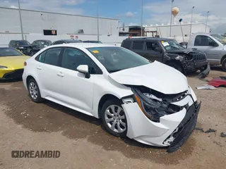 2023 Toyota Corolla LE z VIN 5YFB4MDE2PP063403, wystawiony jako IAAI lot #41908648 z przebiegiem 20 293 mil mil oraz . Historia ofert i sprzedaży dostępna na DreamBid. Obrazek 1.