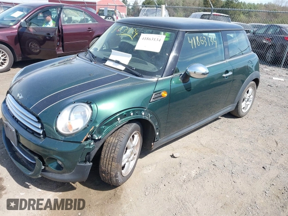 2011 MINI Hardtop with VIN WMWSU3C51BT183574, listed as a IAAI auction lot 41863134 with 137,140 mi miles and . Bid and sale history available at DreamBid. Image 2.