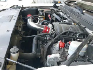 2015 Chevrolet Silverado 1500 LT z VIN 1GCVKREH8FZ221322, wystawiony jako IAAI lot #42806085 z przebiegiem 134 306 mil mil oraz . Historia ofert i sprzedaży dostępna na DreamBid. Obrazek 19.