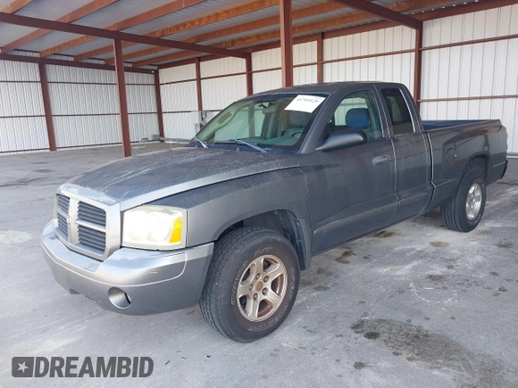 2006 Dodge Dakota SLT with VIN 1D7HE42K96S503989, listed as a IAAI auction lot 41709529 with 138,226 mi miles and . Bid and sale history available at carsss.com. Image 2.
