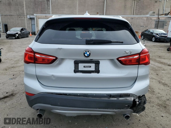 2018 BMW X1 sDrive28i with VIN WBXHU7C3XJ5H38873, listed as a Copart auction lot 49822205 with 46,847 mi miles and Salvage Title. Bid and sale history available at carsss.com. Image 6.