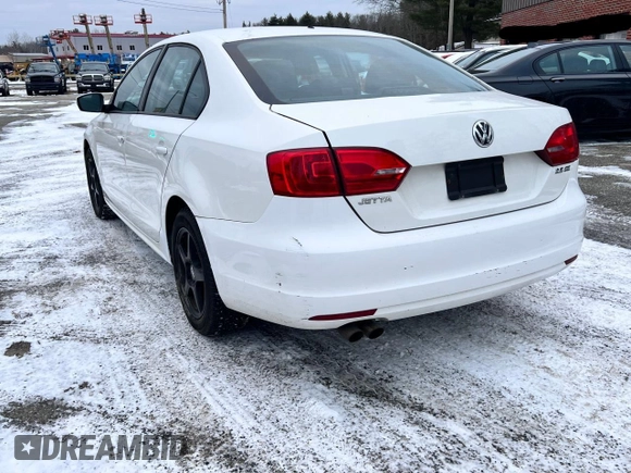2012 Volkswagen Jetta Sedan SE w/Convenience & Sunroof PZEV with VIN 3VWBP7AJ6CM454742, listed as a Copart auction lot 50377315 with 161,080 mi miles and Clean Title. Bid and sale history available at carsss.com. Image 3.