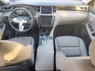 2024 Infiniti QX50 Luxe z VIN 3PCAJ5BA6RF104043, wystawiony jako Copart lot #59015075 z przebiegiem 13 276 mil mil oraz Szkoda całkowita • Salvage title. Historia ofert i sprzedaży dostępna na DreamBid. Obrazek 8.