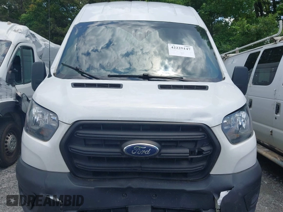 2020 Ford Transit Cargo с VIN 1FTBR3X87LKB49722, выставлен на аукционе IAAI как лот 42225147 с пробегом 150 709 миль миль и . История ставок и продаж доступна на DreamBid. Изображение 12.