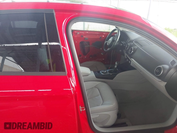 2015 Audi A3 Premium z VIN WAUACGFFXF1044118, wystawiony jako IAAI lot #42210880 z przebiegiem 59 011 mil mil oraz . Historia ofert i sprzedaży dostępna na DreamBid. Obrazek 5.
