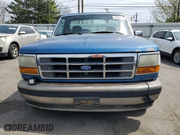 1995 Ford F-150 with VIN 1FTEF15H5SNB72572, listed as a Copart auction lot 52452315 with 303,554 mi miles and Salvage Title. Bid and sale history available at carsss.com. Image 5.