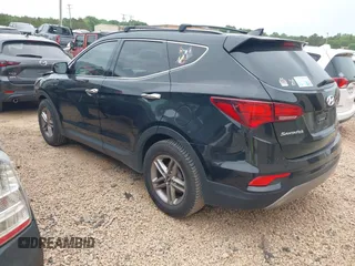 2017 Hyundai Santa Fe 2.4L z VIN 5NMZU3LB5HH029046, wystawiony jako IAAI lot #42212445 z przebiegiem 135 587 mil mil oraz . Historia ofert i sprzedaży dostępna na DreamBid. Obrazek 3.
