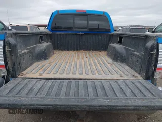 2006 Toyota Tacoma with VIN 5TEUU42N46Z183840, listed as a IAAI auction lot 41805575 with 219,764 mi miles. Bid and sale history available at carsss.com. Image 18.