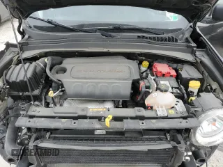 2020 Jeep Renegade Sport with VIN ZACNJBAB3LPL75309, listed as a Copart auction lot 53529085 with 39,243 mi miles and Salvage title. Bid and sale history available at DreamBid. Image 12.