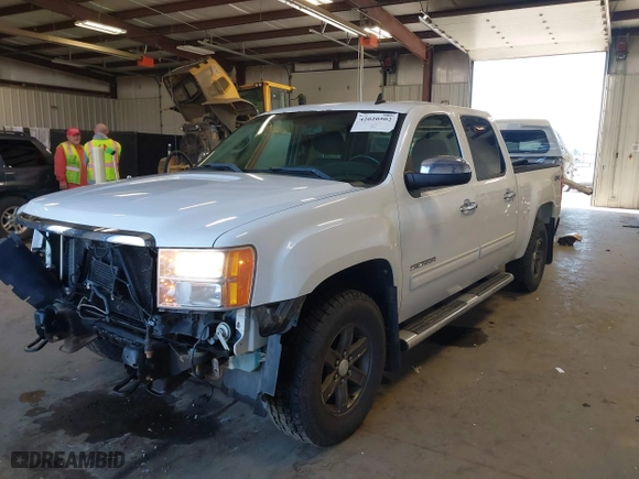 2012 GMC Sierra 1500 SLE with VIN 3GTP2VE77CG232123, listed as a IAAI auction lot 42020502 with 205,122 mi miles. Bid and sale history available at carsss.com. Image 18.