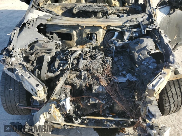 2017 Volvo XC90 Momentum z VIN YV4A22PK9H1136714, wystawiony jako Copart lot #48741115 z przebiegiem Nie podano mil oraz Nie do naprawy • Non repairable. Historia ofert i sprzedaży dostępna na DreamBid. Obrazek 13.