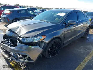 2018 Ford Fusion SE with VIN 3FA6P0H70JR191384, listed as a IAAI auction lot 41340319 with NaN miles. Bid and sale history available at carsss.com. Image 19.