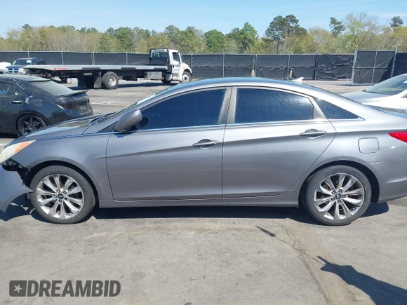 2011 Hyundai Sonata GLS with VIN 5NPEB4AC2BH153484, listed as a IAAI auction lot 41890262 with 283,476 mi miles and . Bid and sale history available at DreamBid. Image 14.