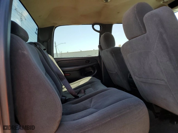 2006 Chevrolet Silverado 1500 LT2 with VIN 2GCEC13Z061314242, listed as a Copart auction lot 50217745 with 235,033 mi miles and Salvage Title. Bid and sale history available at carsss.com. Image 10.
