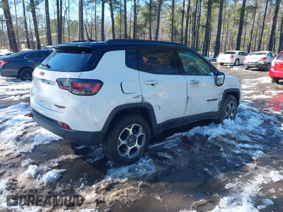2022 Jeep Compass Trailhawk z VIN 3C4NJDDB6NT172792, wystawiony jako IAAI lot #41615557 z przebiegiem 12 191 mil mil oraz . Historia ofert i sprzedaży dostępna na DreamBid. Obrazek 4.