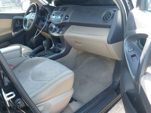 2012 Toyota RAV4 with VIN 2T3ZF4DV1CW131389, listed as a IAAI auction lot 41750932 with 104,543 mi miles. Bid and sale history available at carsss.com. Image 5.